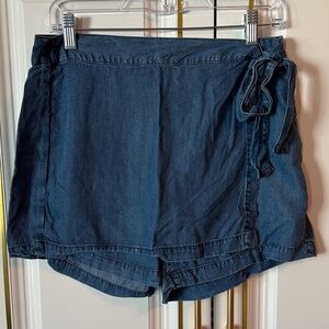 Altar’d State blue chambray skort